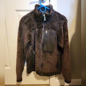 Mountain Hardwear "Polartec High Loft Jacket"
